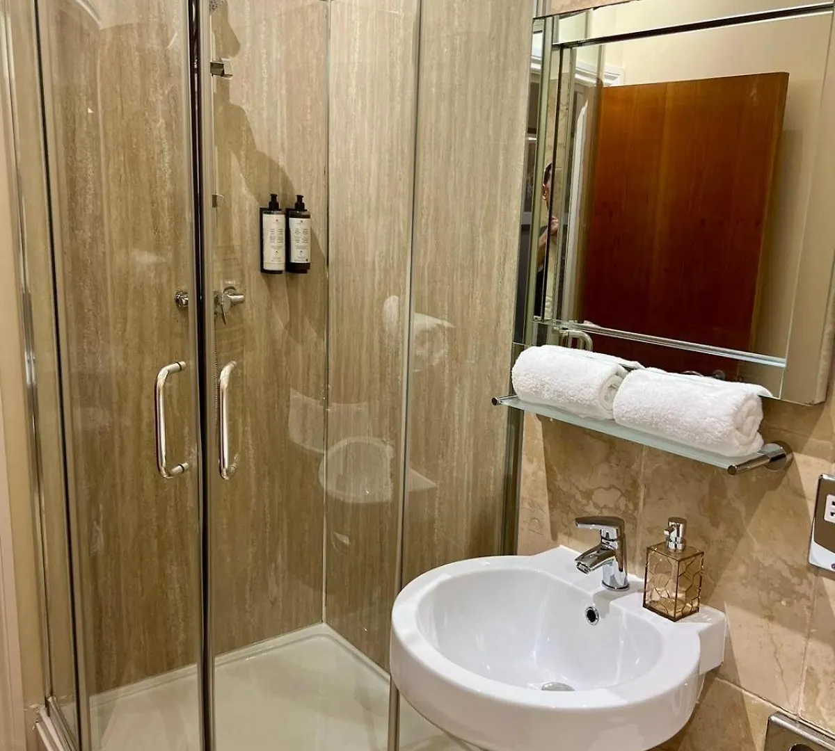 Kensington House By Warren Collection Apartment Newcastle upon Tyne
